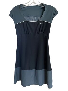 Nike Black and Gray Colorblock Athletic Mini Dress
